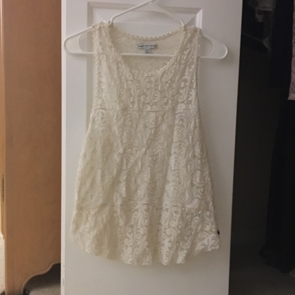 American Eagle lace off white top *size XS*